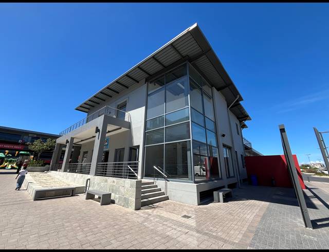 185M² RETAIL TO LET IN MILNERTON CENTRAL